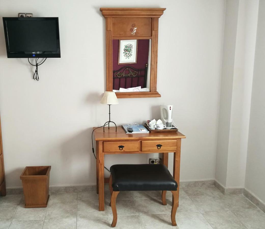 Posada Del Camino Real Torrelaguna Zewnętrze zdjęcie
