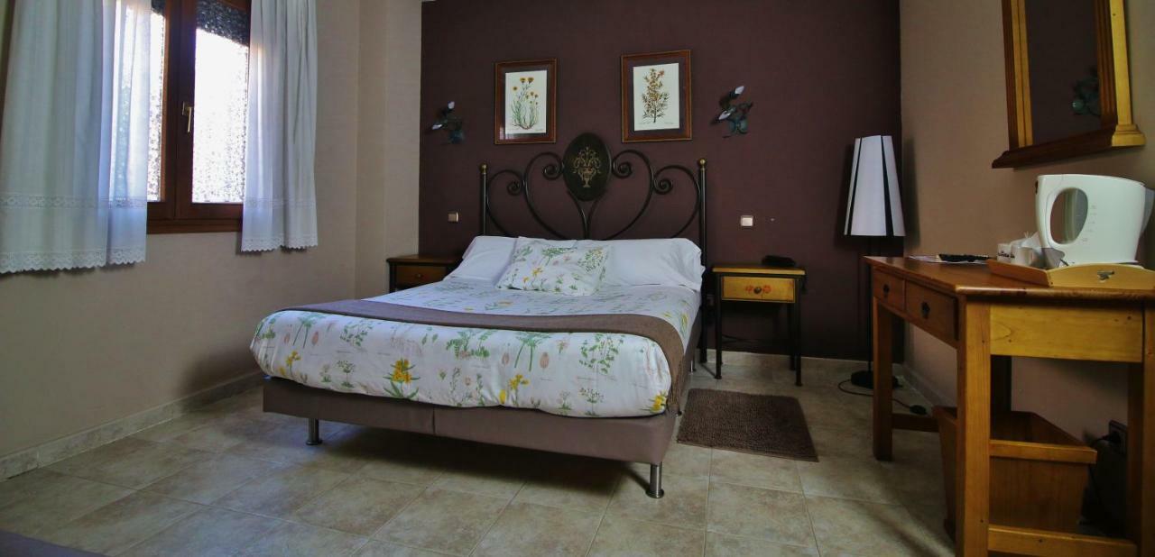 Posada Del Camino Real Torrelaguna Zewnętrze zdjęcie