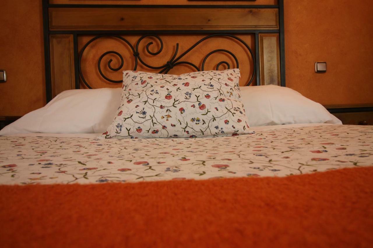 Posada Del Camino Real Torrelaguna Zewnętrze zdjęcie