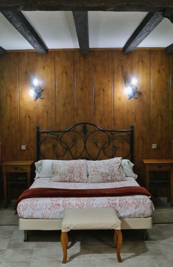 Posada Del Camino Real Torrelaguna Zewnętrze zdjęcie